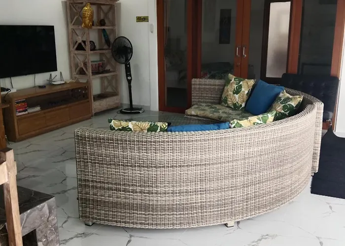 Wyanna Villa Legian (Bali)